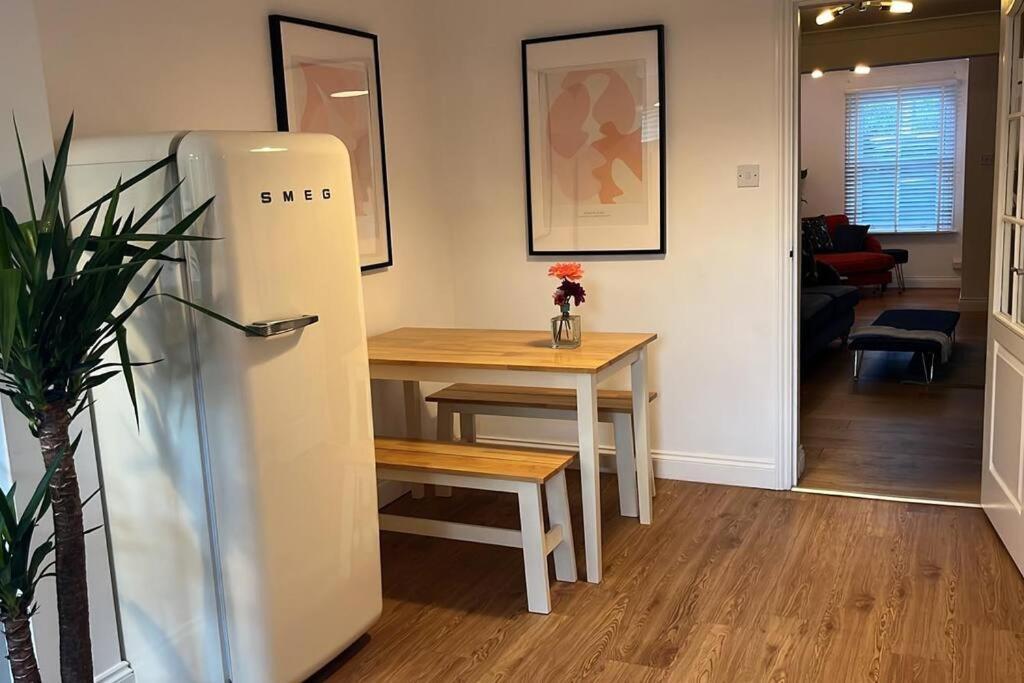 Chic 2 Bedroom Cottage Willingham  Bagian luar foto